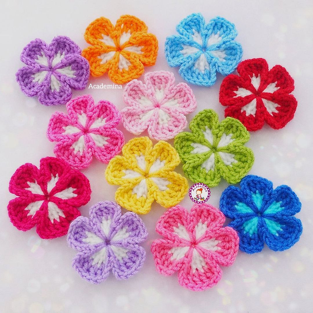 آموزش بافت گل ژورنالی قلاب بافی گل ژورنالی و جذاب مناسب برای تزئین انواع بافت و گلسر قلاب بافی